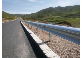 柳州市公路波形护栏工程